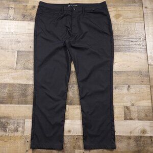 Travis Mathew Open to Close Pant men's 40 black classic‎ 5 pocket performance